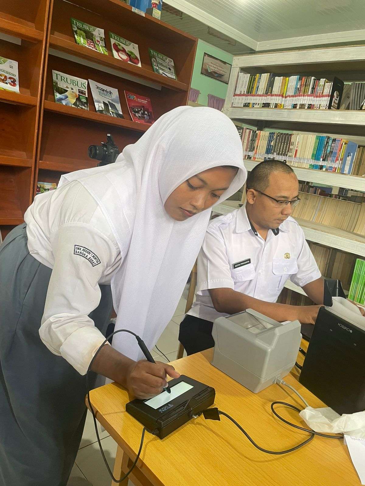 Pelayanan Perekaman KTP-el SMAN 1 Mentok 